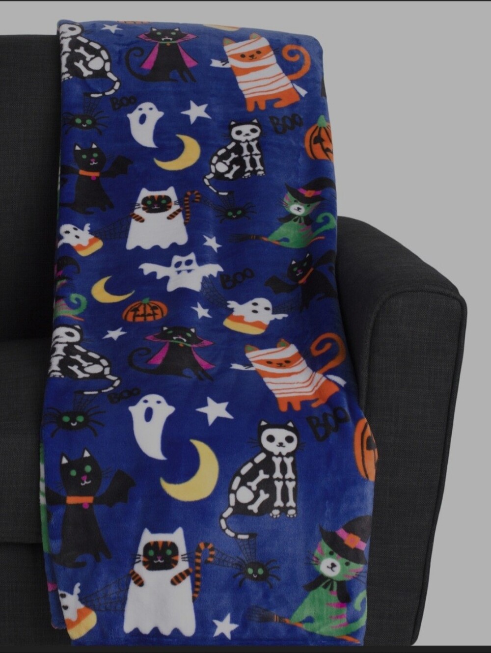 Isaac Mizrahi Halloween Cats Plush Throw Blanket 60"x70" NWT
